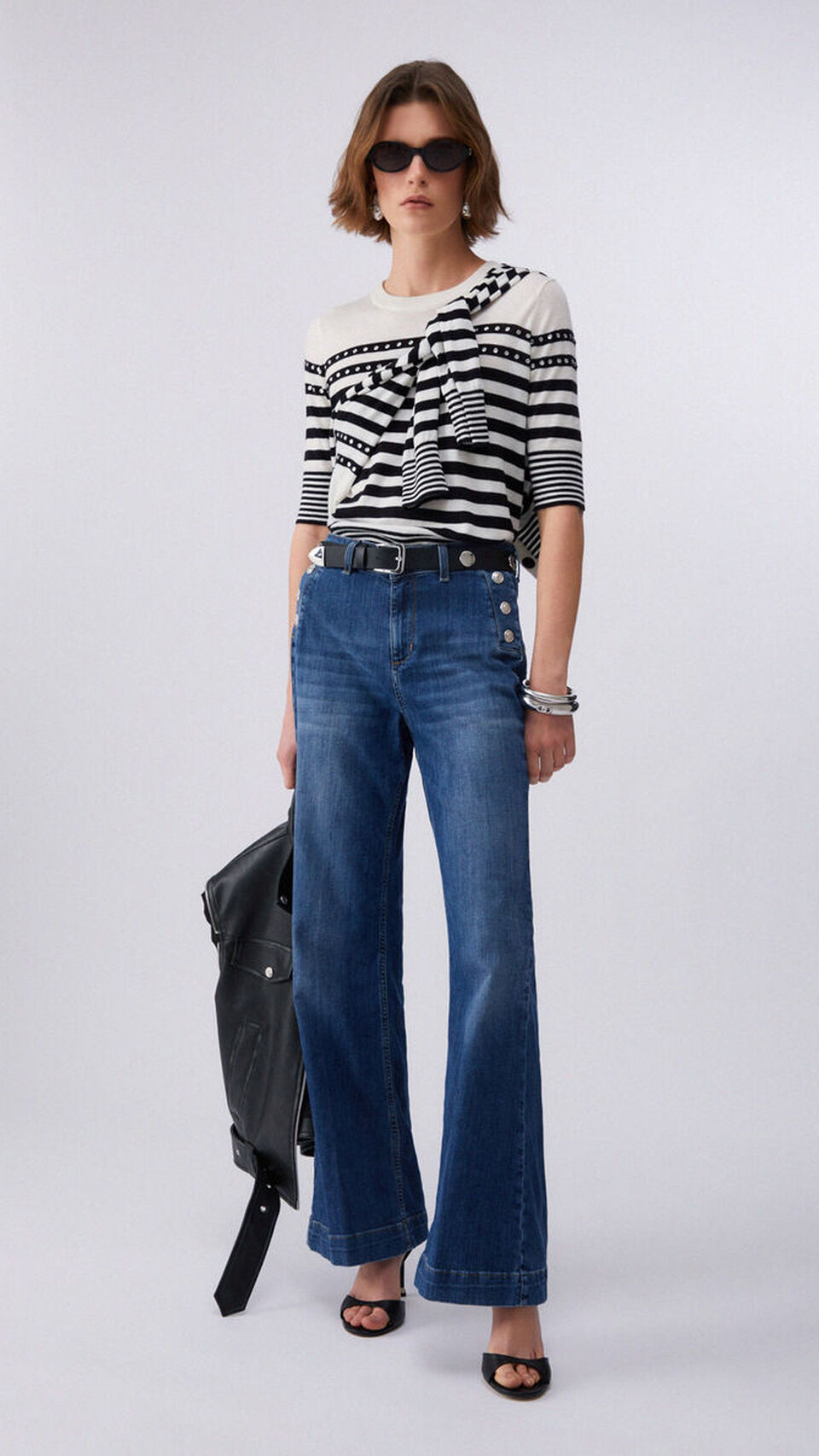 Pantalón de mujer con botones laterales de la marca Liu Jo