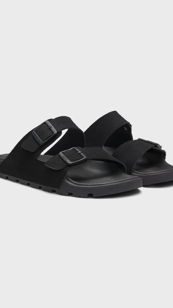 Chanclas ergonómicas de hombre marca BOSS