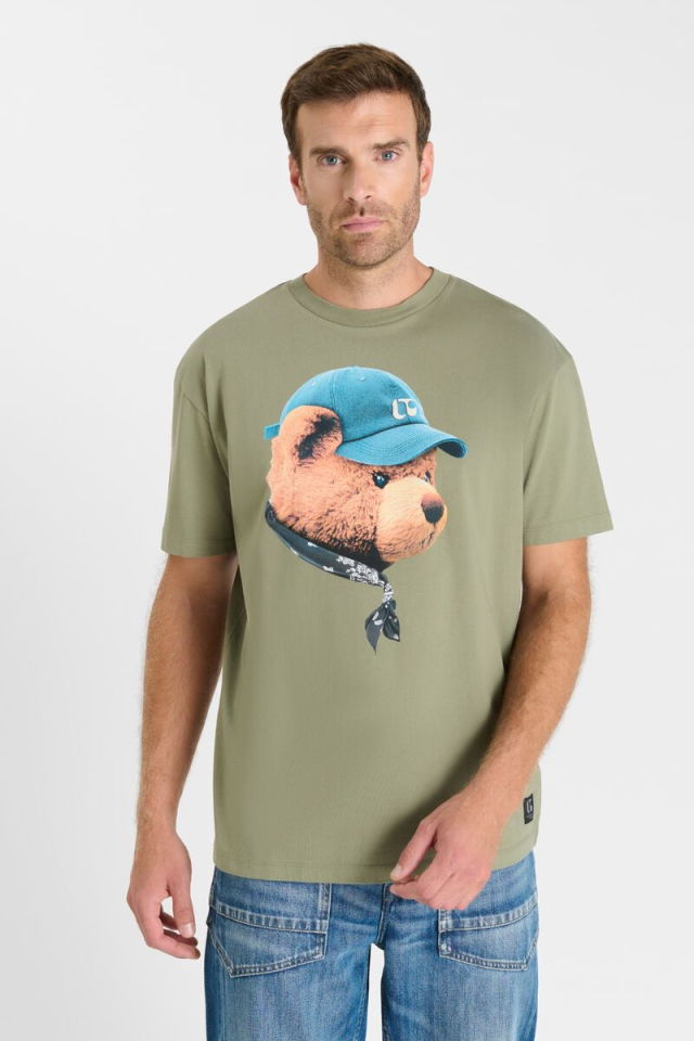 Camiseta de hombre joven Le Temps des Cerises con diseño Oso Gorra