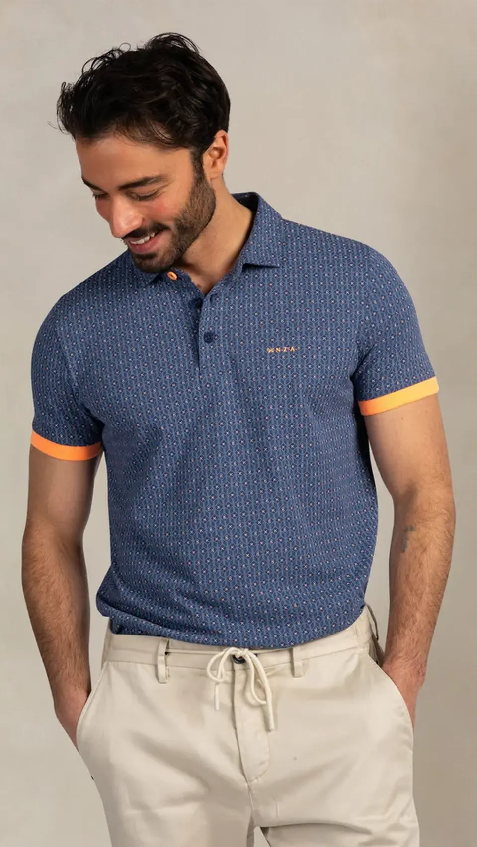 Polo de hombre con microdibujo de estilo sport