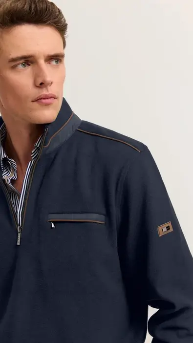 Jersey de punto con cremallera y detalle de piel Marca Bugatti