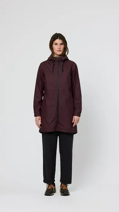Gabardina impermeable con capucha de Tanta