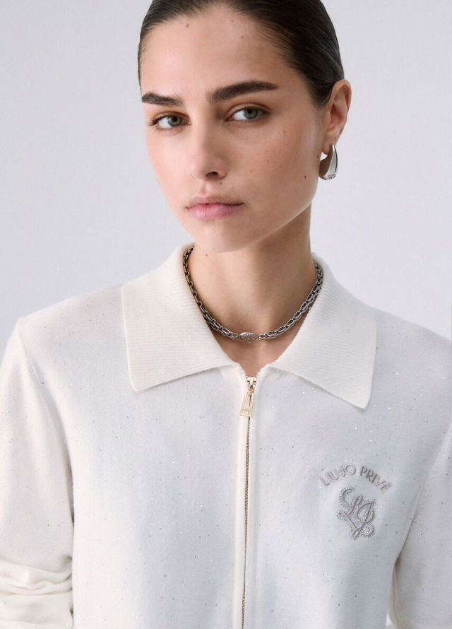 Cardigan de punto con cuello polo y strass de la marca Liu Jo