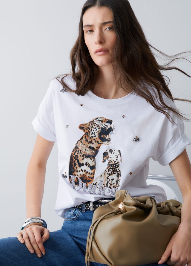 Camiseta de manga corta con estampado floral de Liu Jo