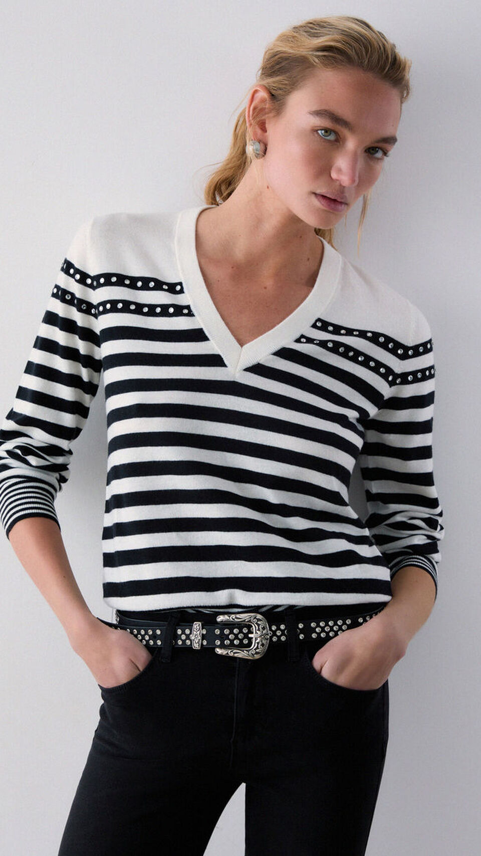 Jersey de punto a rayas con cuello de pico Liu Jo